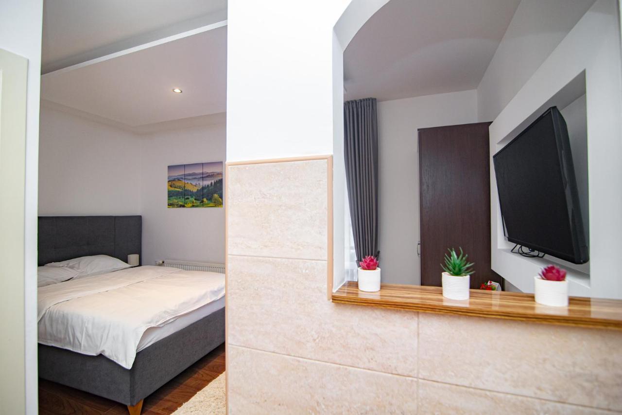 Hotel Konaciste Akustik Zlatibor Esterno foto