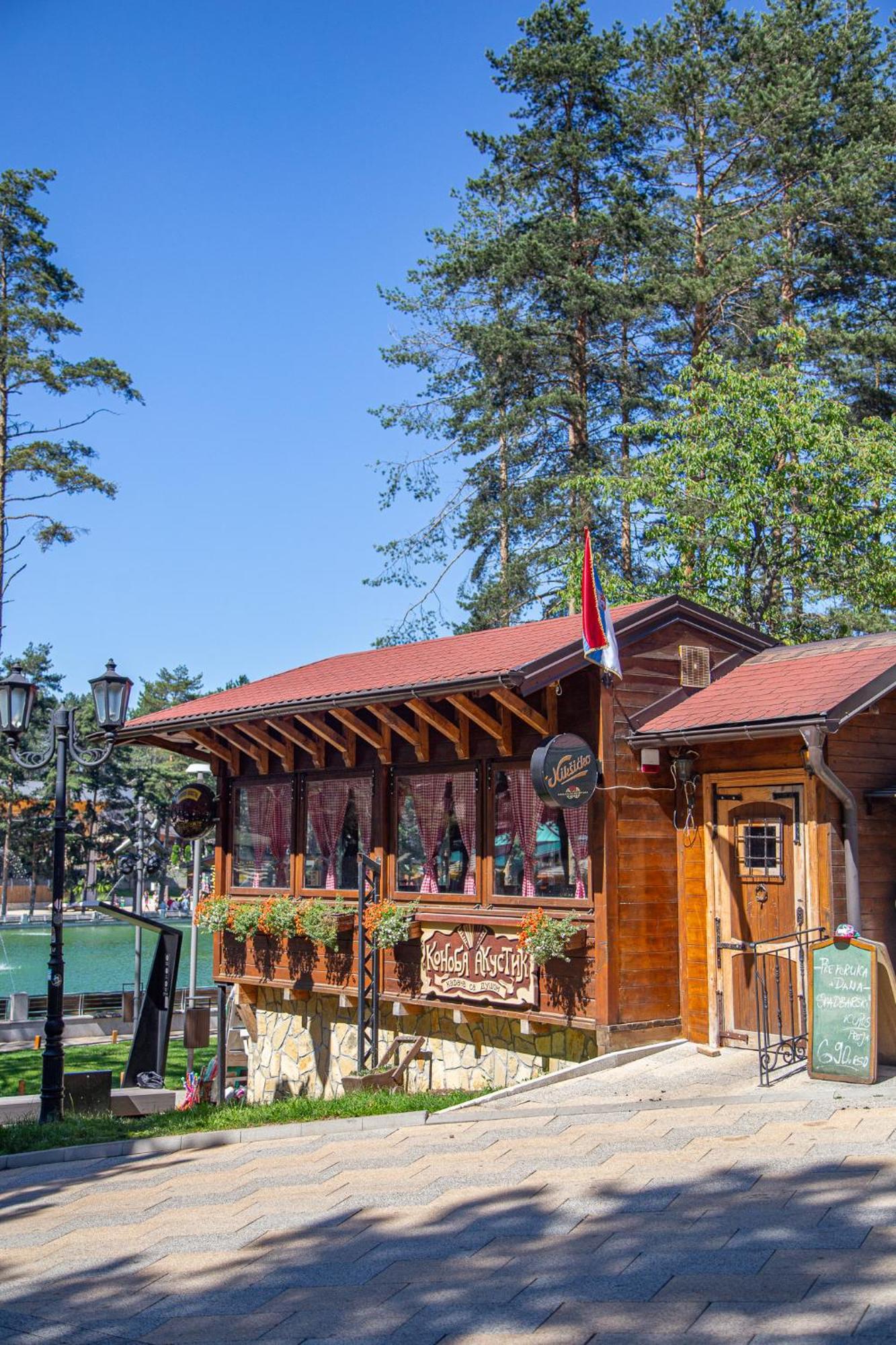 Hotel Konaciste Akustik Zlatibor Esterno foto